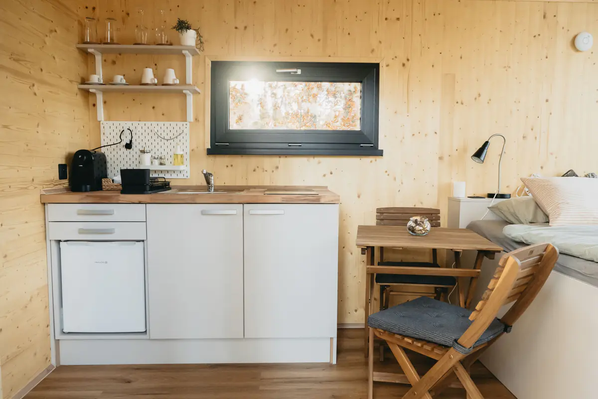 Kitchen corner in the glamping